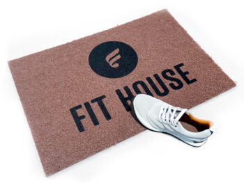 שטיח סינטטי בעיצוב אישי